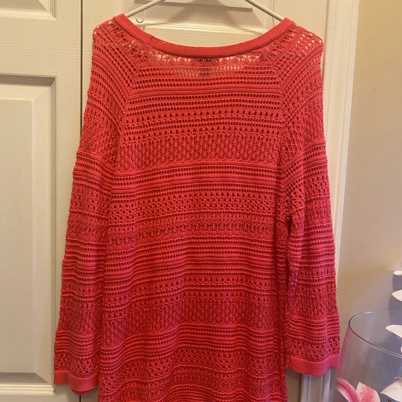 Pink long sleeve sweater - Picture 2 of 3